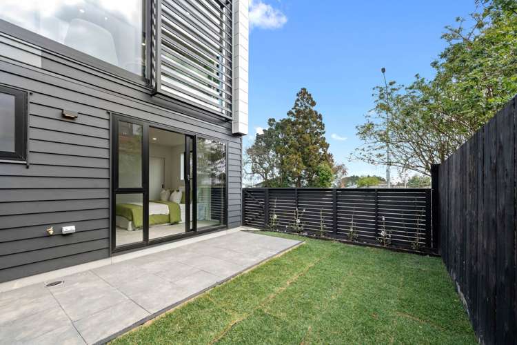 1-4, 1664 Great North Road Avondale_23