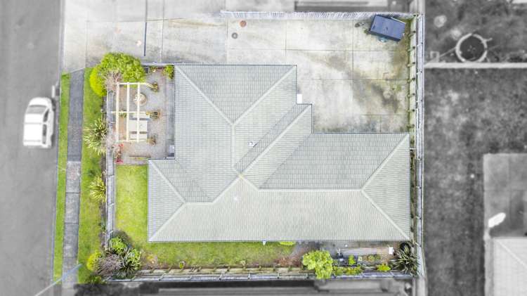 32 Percy Kinsman Crescent Riverstone Terraces_17