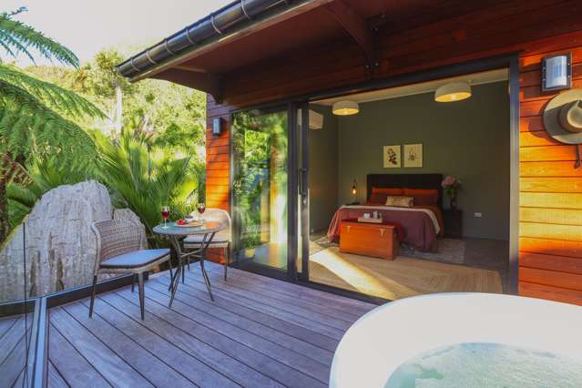 8 Hartmount Place Punakaiki_2