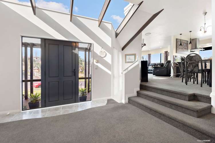 54 Hogarth Rise West Harbour_1