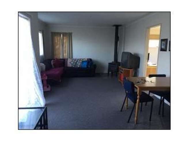 11a Edinburgh Street Dannevirke_4