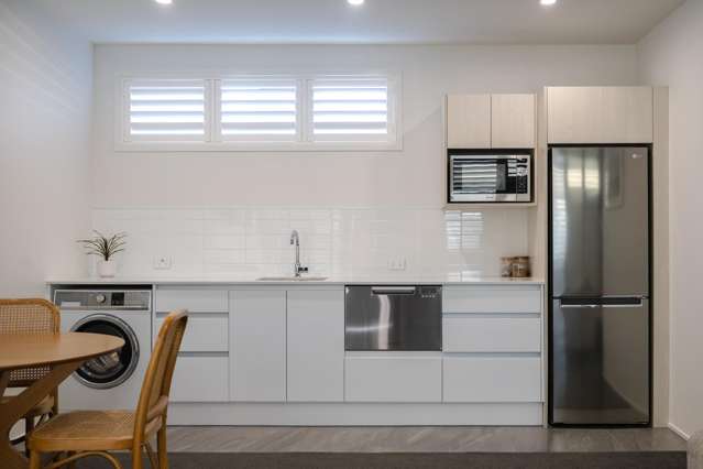 75 Fitzherbert Street Hokitika_1