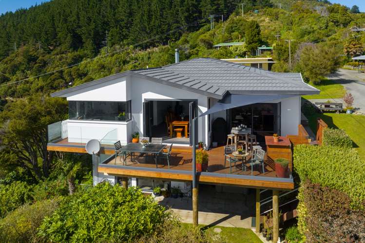 310 Port Underwood Road Whatamango Bay_6