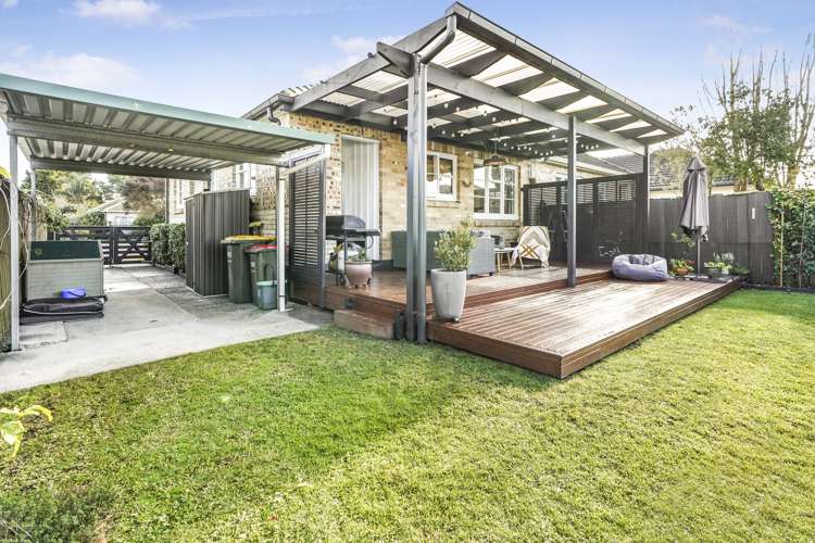 6 Graham Street Hamilton East_22