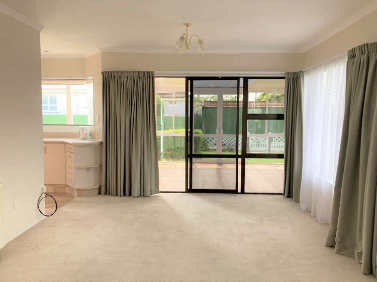 1/13 Domett Street Waitara_10