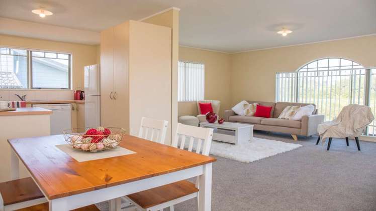 34 Ridgeway Drive Kamo_7