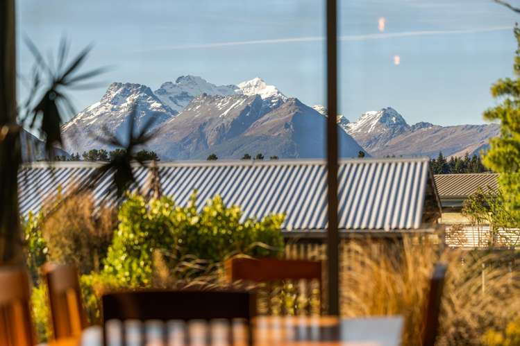 10 Birchdale Place Glenorchy_12