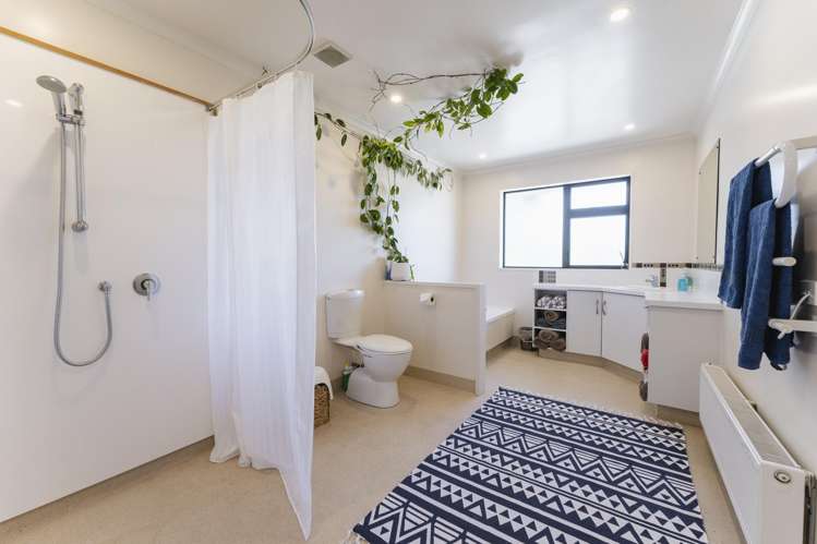 67 Surrey Heights Road Waihola_21