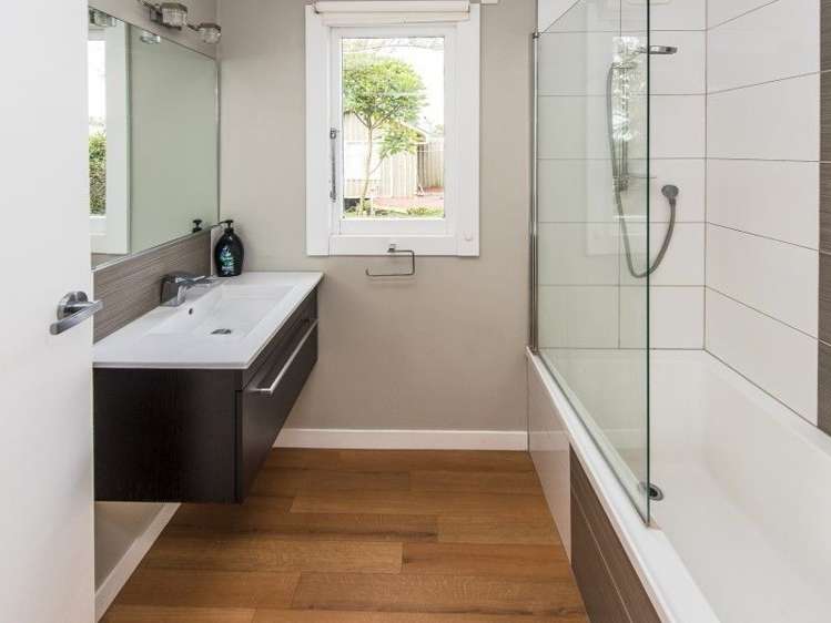 2 Surrey Road Springvale_13