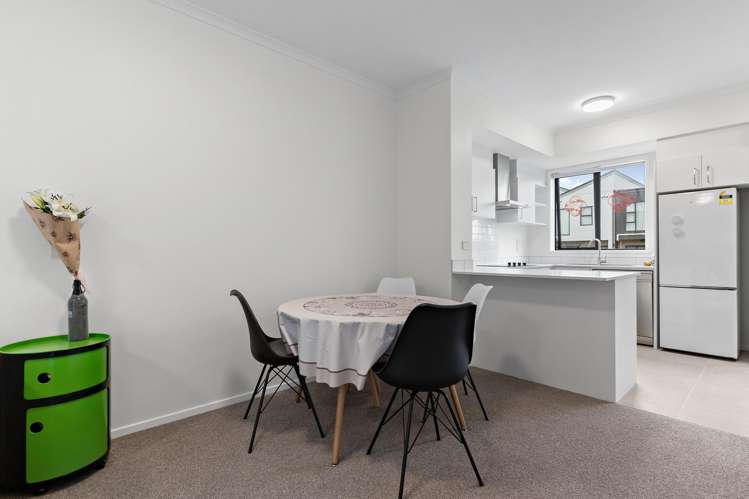 9 Oranga Drive Westgate_8