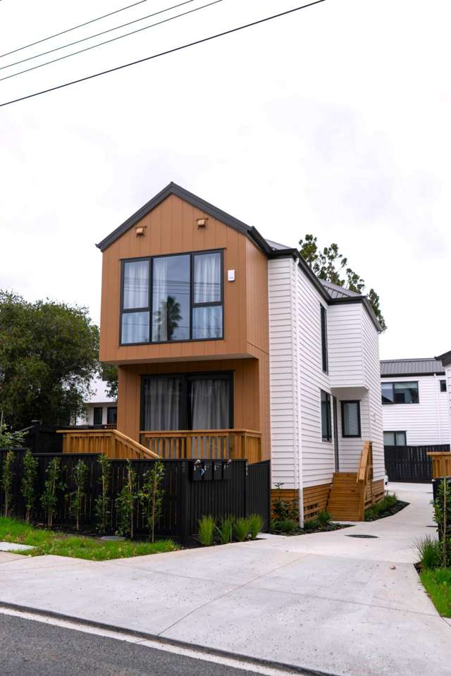 44A Sylvan Crescent Te Atatu South_1