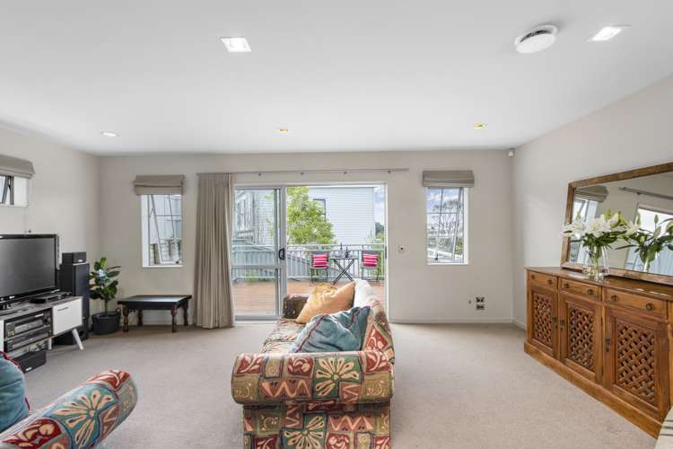 6/9 Georgia Terrace Albany_1