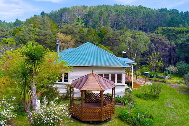 31 Te Henga Road Waitākere_1