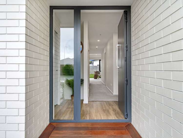 26 Quinn Crescent Woodend - Waimakariri_1