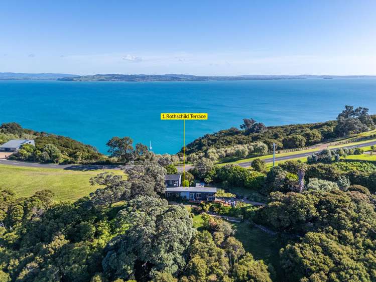 1 Rothschild Terrace Waiheke Island_35