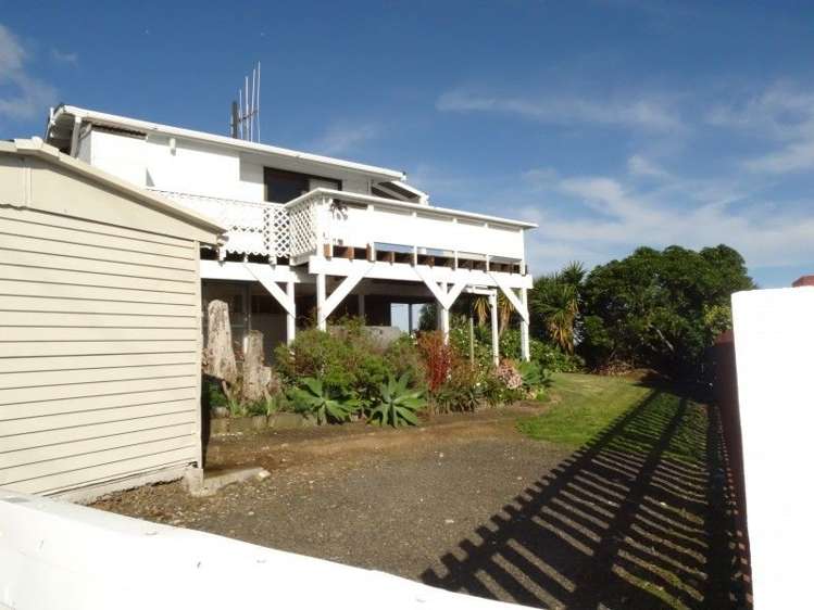 207 Grafton Road Thames_24