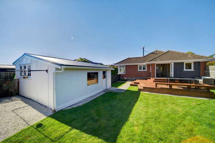 9 Stanbury Avenue Somerfield_26