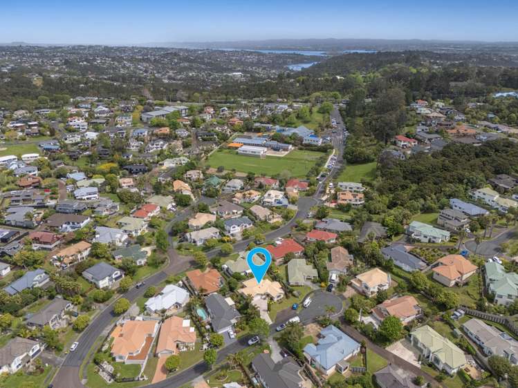 8 Godwin Court Unsworth Heights_15