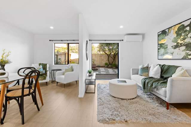 Fully Renovated & Sunny in RANGI Zone