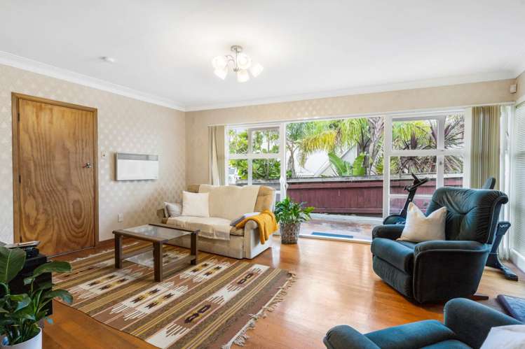 1/113 Rukutai Street Orakei_5