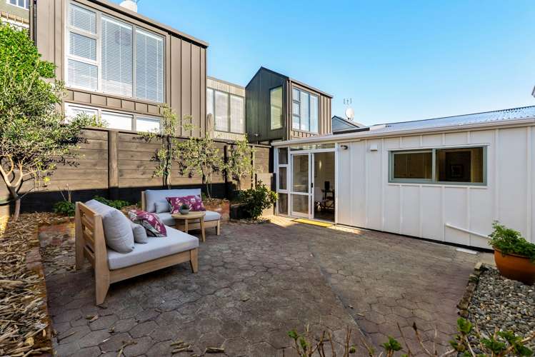 97 Elizabeth Street Mount Victoria_19