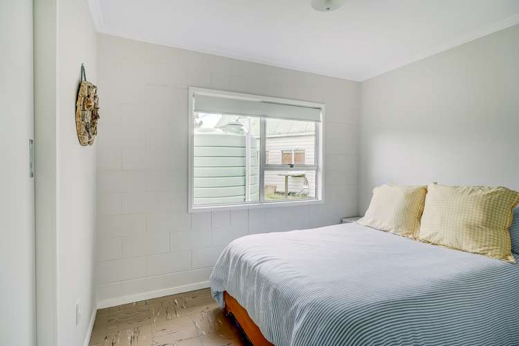 4 Hardy Place Cooks Beach_11