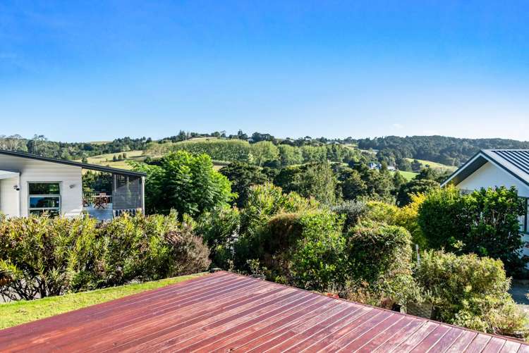 16 Bush Haven Drive Kamo_12