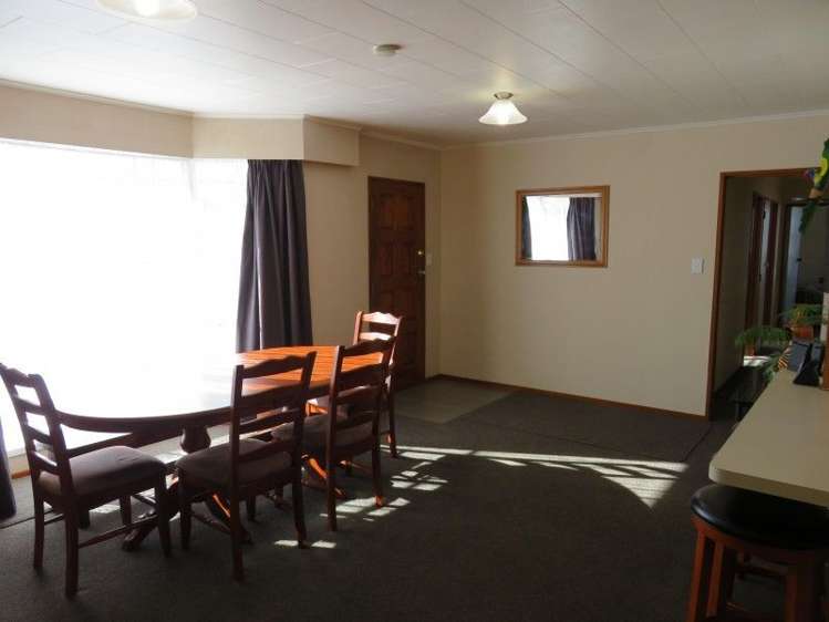 129 Tremaine Avenue Westbrook_6