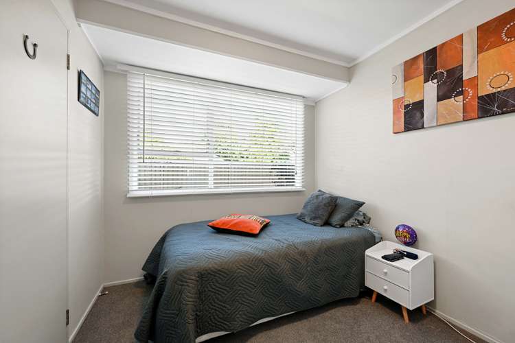 2 Montana Place Dinsdale_11