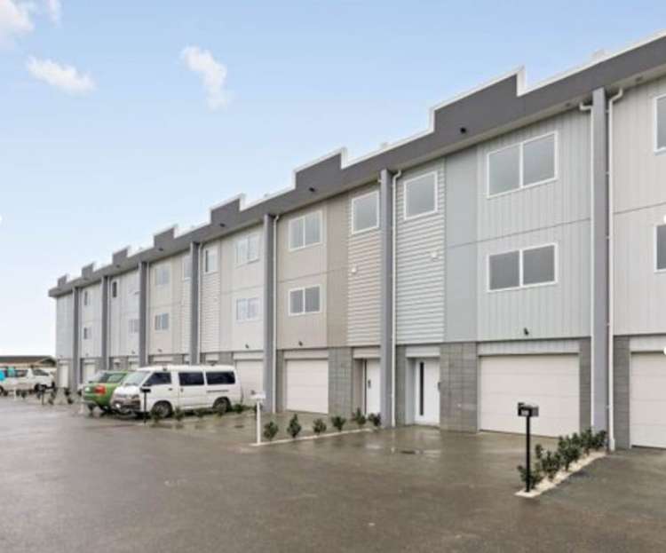 75 Bordeaux Parade Te Atatu South_26