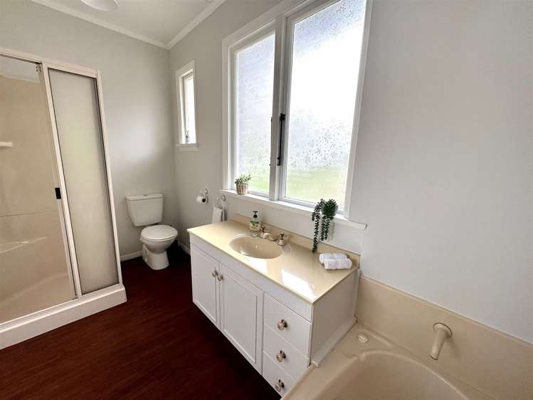 236 Clyde Street Balclutha_20