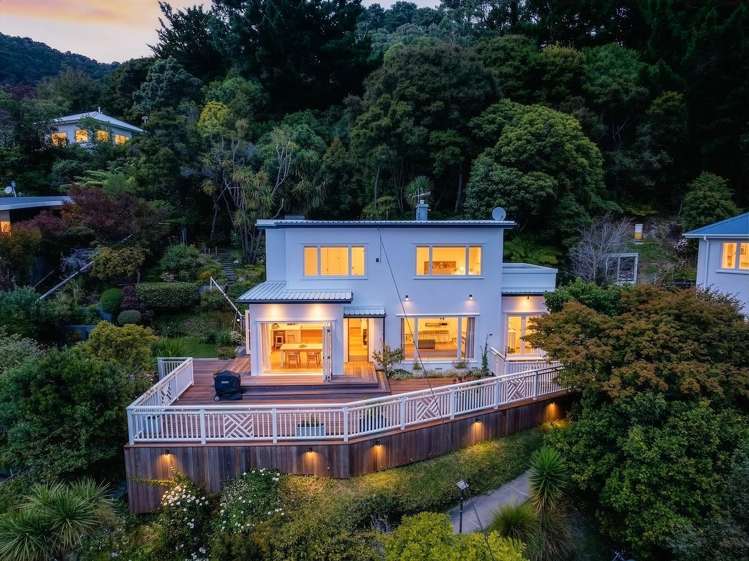 31 Walter Road, Lowry Bay_2