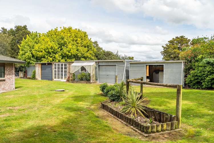 71 Railway Road Carterton_19