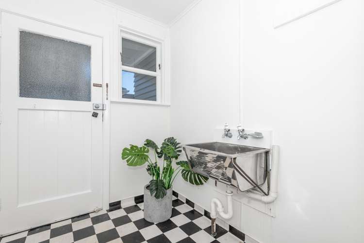 37 Mana Avenue Titahi Bay_12