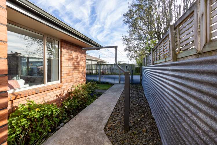 8 George Street Winton_24