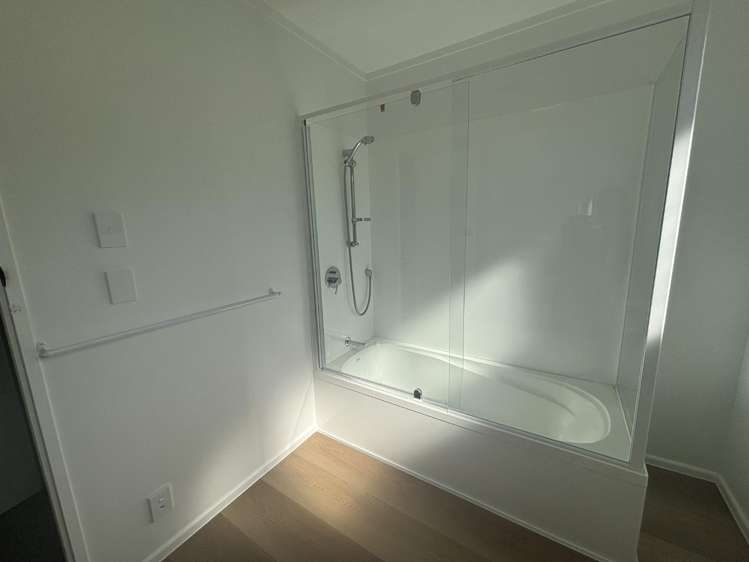 129 Peakes Road Springvale_4