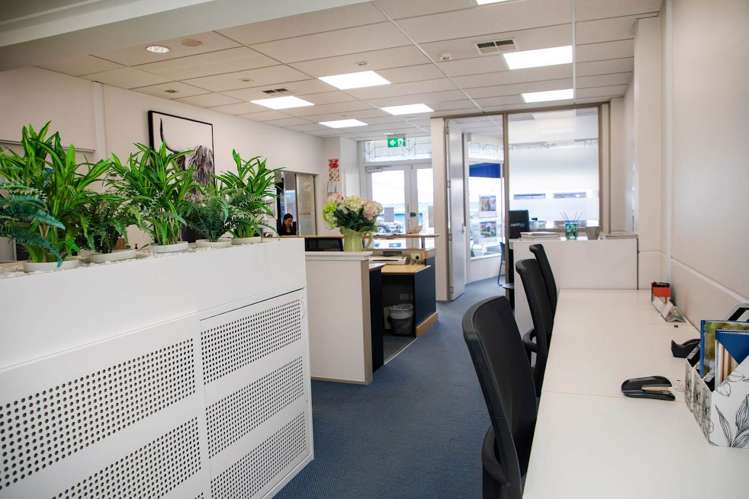 Shop 5/25 Commercial Road Helensville_7