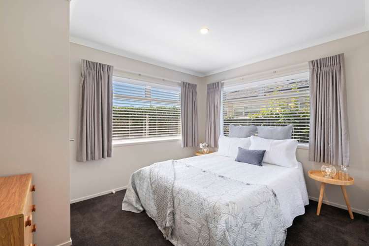 12 Ross Crescent Orewa_18