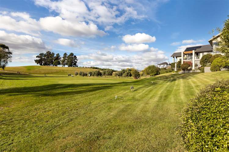 15 Pine Hill Rise Fairhall_7