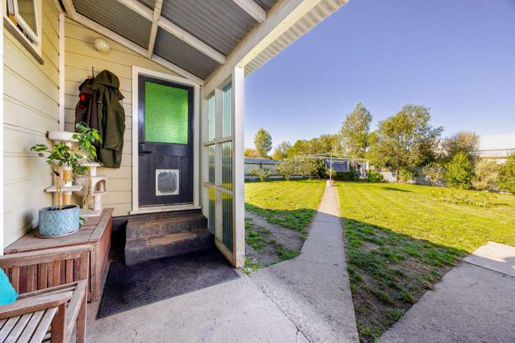 8 Russell Street Otane_13