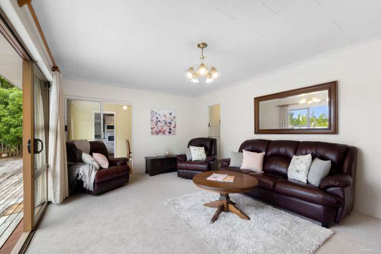 49 Gledstane Road Stanmore Bay_6