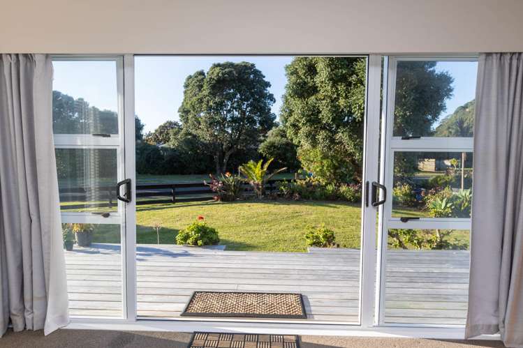 205 Kenwood Drive Matarangi_6