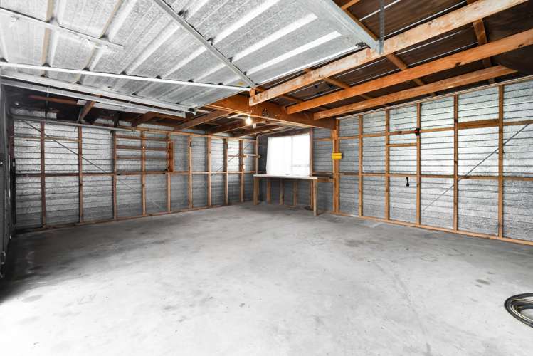 352 Manutahi Road Lepperton_21