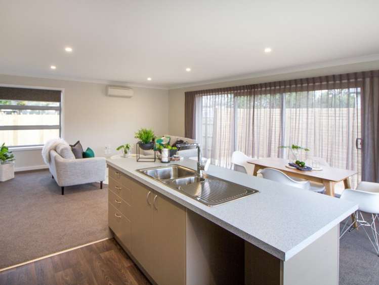 34 Wescombe Grove Feilding_6