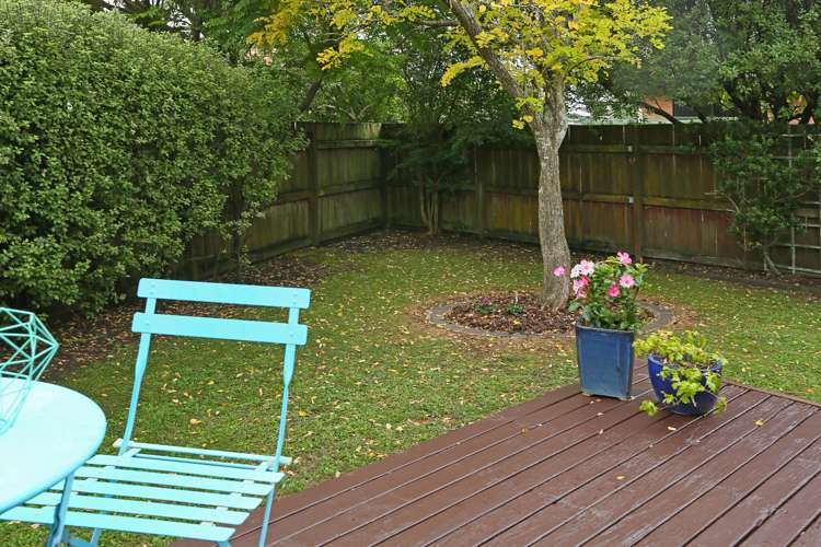 2/5 Septimus Place Henderson_7