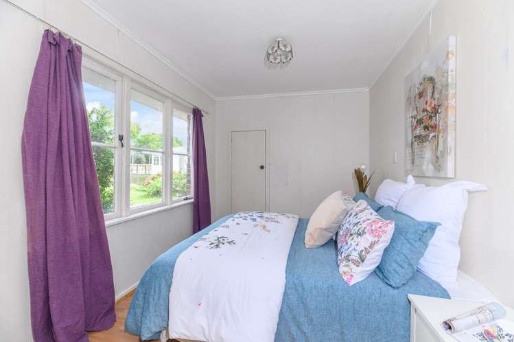 32 Vera Road Te Atatu South_16