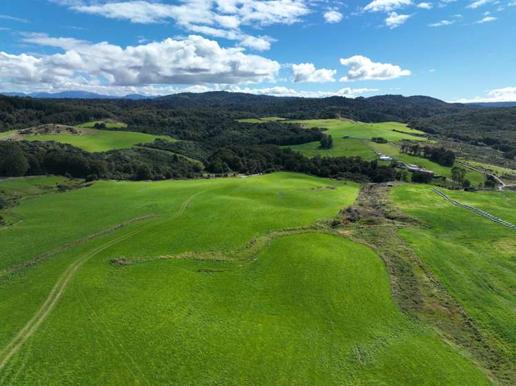 457 Grove Burn Road Tuatapere_9