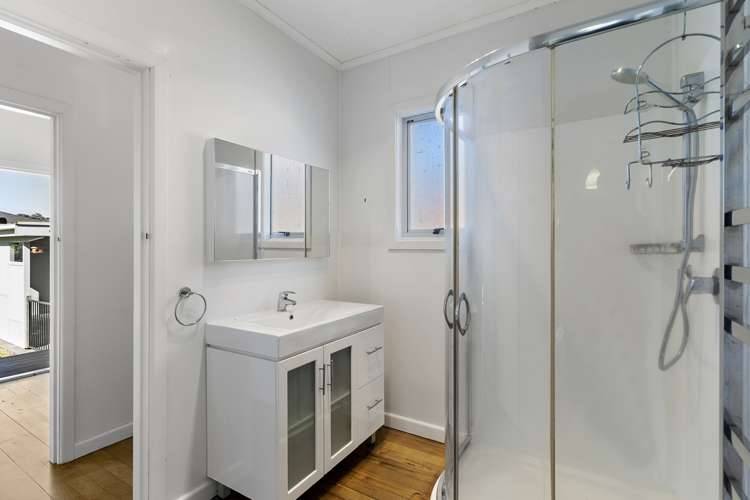 14 Rimu Road Mangere Bridge_8
