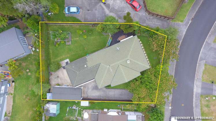 5 John Webster Place Glen Eden_17