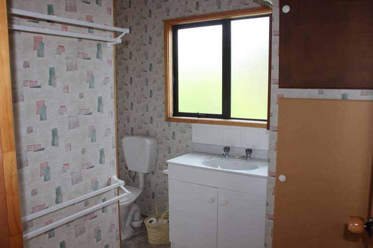 27a Kirk Street National Park_13